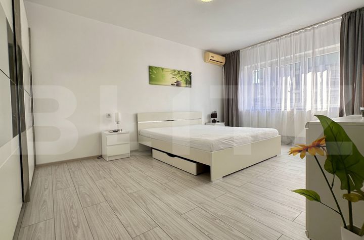 Apartament 3 camere de vanzare ORADEA - Bihor anunturi imobiliare Bihor