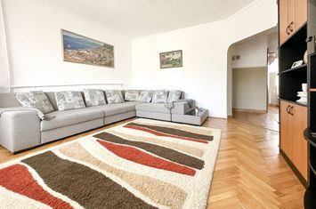 Vilă - 9 camere de vanzare CONSTANTA - Constanta anunturi imobiliare Constanta