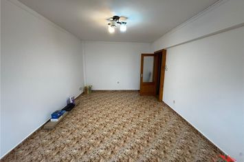 Apartament 3 camere de vanzare BRAILEI - Vrancea anunturi imobiliare Vrancea