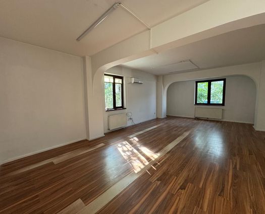 Apartament 3 camere Cotroceni, 143 mp