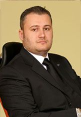 Cum ajungi nr. 1 in real-estate: "Anul trecut am dat afara tot middle managementul. Pe brokerii seniori i-am schimbat, erau aroganti"