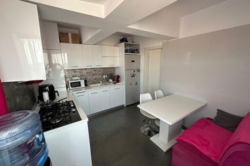 Apartament 4 camere de vanzare CONSTANTA - Constanta anunturi imobiliare Constanta