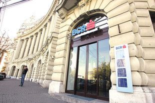 BCR a vandut credite de retail de 150 mil. euro la 9,8% din valoare