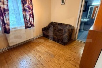 Vilă - 8 camere de vanzare CLUJ-NAPOCA - Cluj anunturi imobiliare Cluj