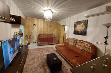 Apartament 2 camere de vanzare CALEA BUCURESTI - Dolj anunturi imobiliare Dolj
