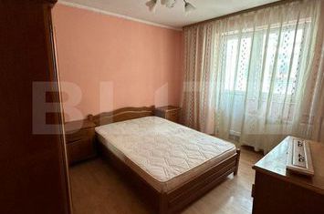 Apartament 4 camere de vanzare RADAUTI - Suceava anunturi imobiliare Suceava