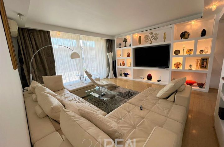 Casă - 10 camere de vanzare PANTELIMON-ORAS - Bucuresti anunturi imobiliare Bucuresti