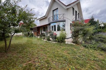 Casă - 4 camere de vanzare ORADEA - Bihor anunturi imobiliare Bihor