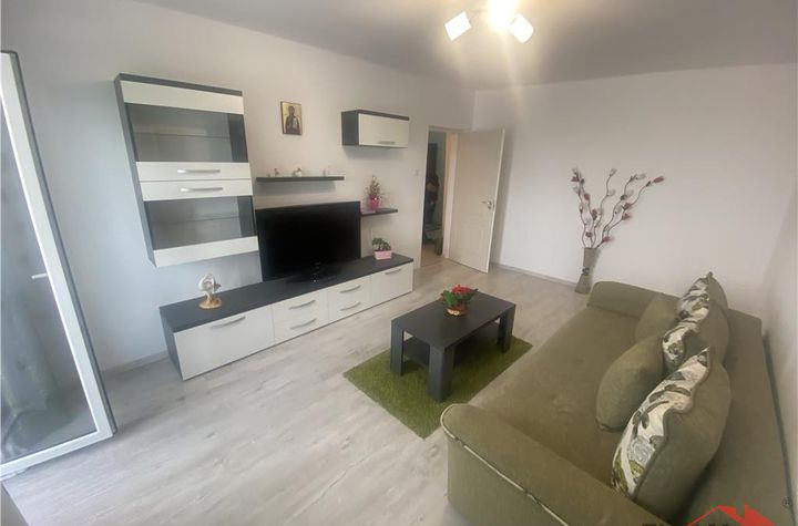 Apartament 2 camere de inchiriat CENTRAL - Vrancea anunturi imobiliare Vrancea