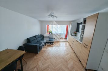 Apartament 4 camere, 2 bai, 2 balcoane,centrala proprie, etajul 2 anunturi imobiliare Timis
