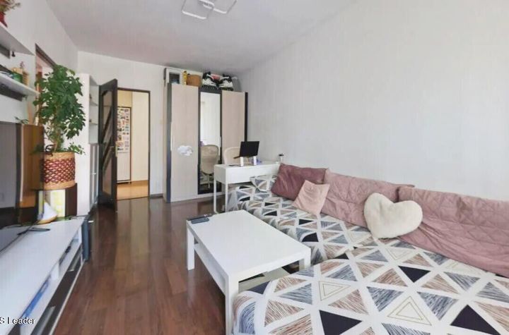 Apartament cu 2 camere și balcon insorit in Alexandru Obregia! anunturi imobiliare Bucuresti