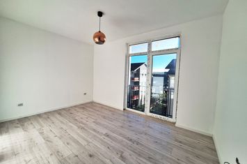 Apartament 2 camere de vanzare BACIU - Cluj anunturi imobiliare Cluj