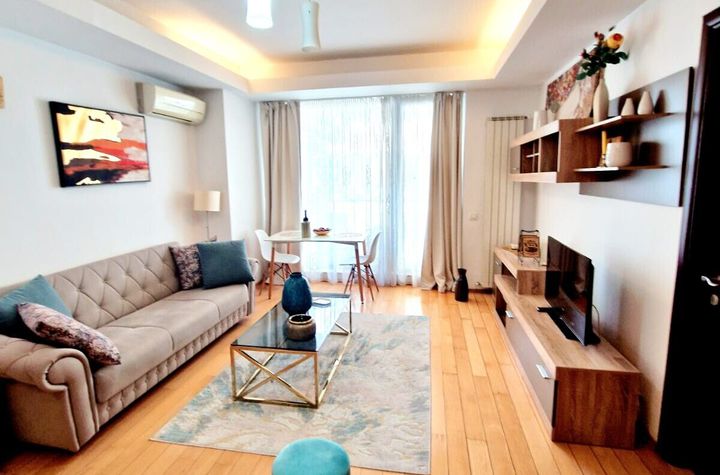 Inchiriere apartament 2 camere Aviatiei - North Area Lake View anunturi imobiliare Bucuresti