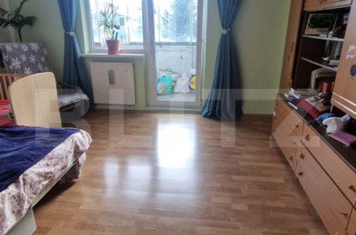 Apartament 4 camere de vanzare ASTRA - Brasov anunturi imobiliare Brasov