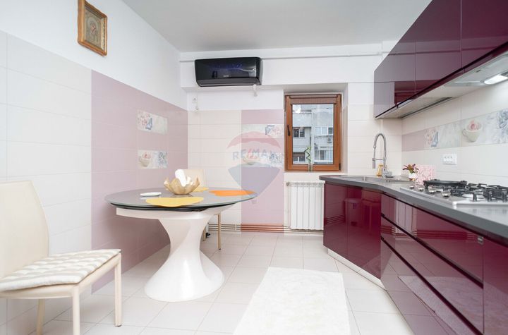 Apartament cu 3 camere de închiriat anunturi imobiliare Iasi