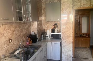 Apartament 3 camere de vanzare BRASOV - Brasov anunturi imobiliare Brasov