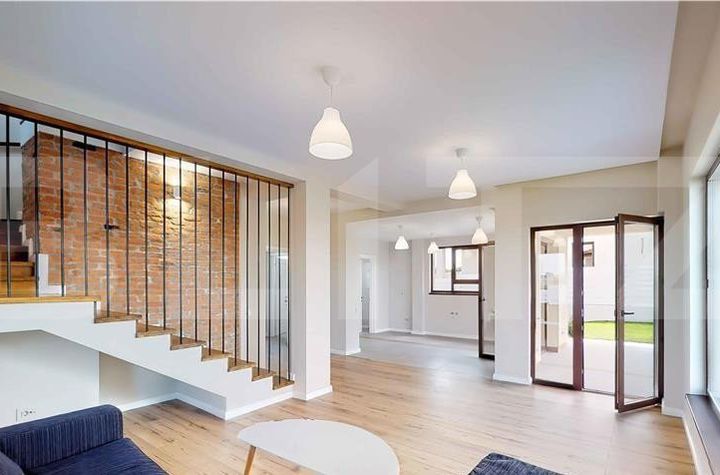 Vilă - 4 camere de vanzare VISANI - Iasi anunturi imobiliare Iasi