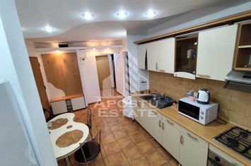 Apartament cu 3 camere, decomandat,centrala proprie,Spitalul Judetean anunturi imobiliare Timis