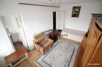 Garsoniera Zona S-uri Etaj 3 !! anunturi imobiliare Olt