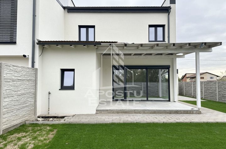 Jumatate de duplex cu 4 camere finalizat Dumbravita anunturi imobiliare Timis