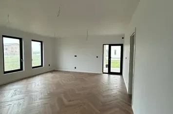 Casă - 4 camere de vanzare OSORHEI - Bihor anunturi imobiliare Bihor