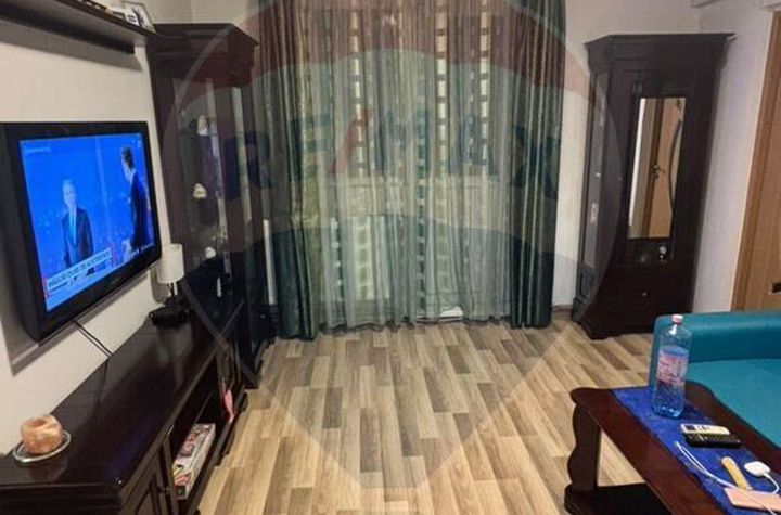 Apartament cu 3 camere de închiriat – Podu Ros anunturi imobiliare Iasi