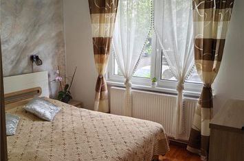 Apartament 3 camere de vanzare UNIRII - Mures anunturi imobiliare Mures
