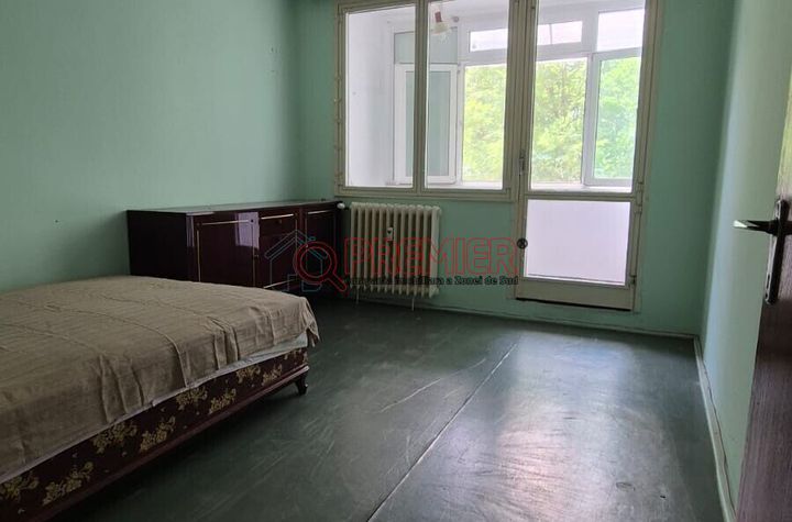 Brancoveanu - Izvoare vanzare apartament 3 camere anunturi imobiliare Bucuresti