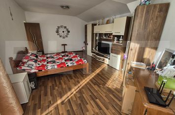 Casă - 5 camere de vanzare SATU MARE - Satu Mare anunturi imobiliare Satu Mare