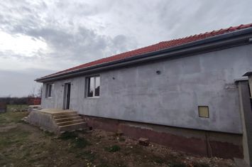 Casă - 3 camere de vanzare TARIAN - Bihor anunturi imobiliare Bihor