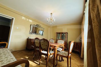 Apartament 3 camere de vanzare GRIVITEI - Brasov anunturi imobiliare Brasov