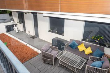 Apartament 3 camere de vanzare FLORESTI - Cluj anunturi imobiliare Cluj