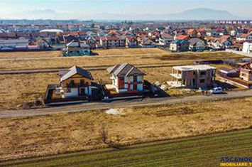 Vilă - 5 camere de vanzare EXTERIOR EST - Brasov anunturi imobiliare Brasov
