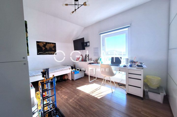 Apartament 4 camere de vanzare PIATA CLUJ - Sibiu anunturi imobiliare Sibiu