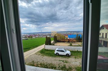 Vilă - 4 camere de vanzare BURDUJENI - Suceava anunturi imobiliare Suceava