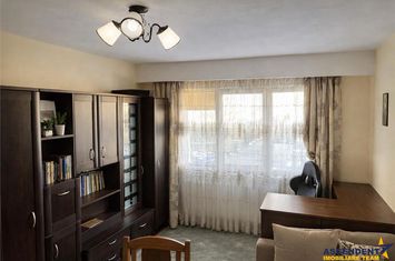 Apartament 2 camere de vanzare CALEA BUCURESTI - Brasov anunturi imobiliare Brasov