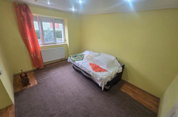 Casă - 2 camere de inchiriat VEST - Satu Mare anunturi imobiliare Satu Mare
