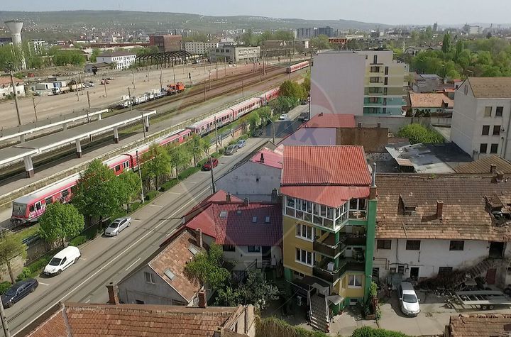 Casă pe 5 nivel–Ideală pentru Locuință, Sediu Firmă sau Investiție! anunturi imobiliare Cluj