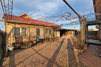 Casă - 7 camere de vanzare BORS  - Bihor anunturi imobiliare Bihor