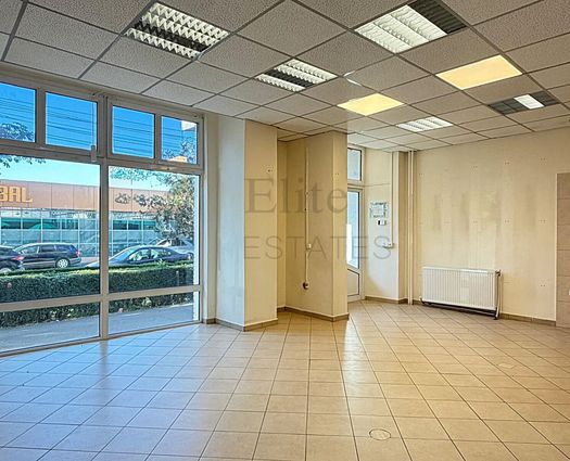 Spațiu comercial Decebal, 60 mp