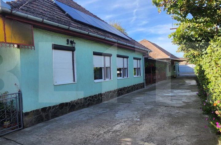 Casă - 8 camere de vanzare SANCRAIU DE MURES - Mures anunturi imobiliare Mures