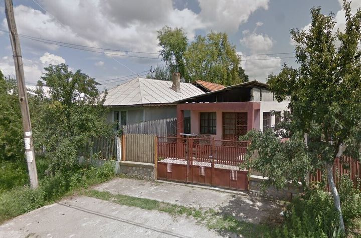 Vilă - 4 camere de vanzare PADURETI - Arges anunturi imobiliare Arges