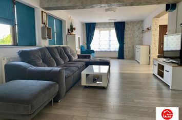 Casă - 8 camere de vanzare RACIU - Mures anunturi imobiliare Mures
