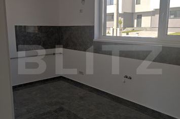 Vilă - 5 camere de vanzare VALEA LUPULUI - Iasi anunturi imobiliare Iasi