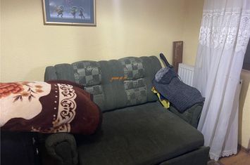 Apartament 4 camere de vanzare ULTRACENTRAL - Vrancea anunturi imobiliare Vrancea