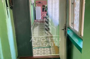 DE VANZARE casa solida LA 30 km de Timisoara anunturi imobiliare Timis