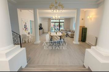 Casa individuala cu 8 camere, 750mp teren, in Mehala anunturi imobiliare Timis