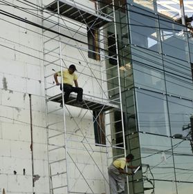 Doar 21 de blocuri din 1.000 au fost reabilitate prin programul national