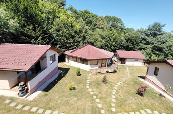 Casă - 4 camere de vanzare CISNADIOARA - Sibiu anunturi imobiliare Sibiu