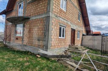 Vilă - 5 camere de vanzare VULCAN - Brasov anunturi imobiliare Brasov